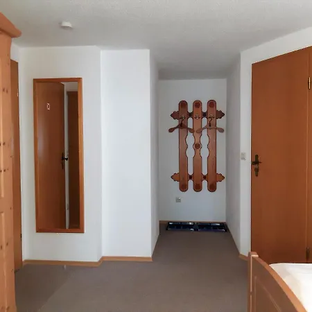 Guest house Landhaus Monika 3*